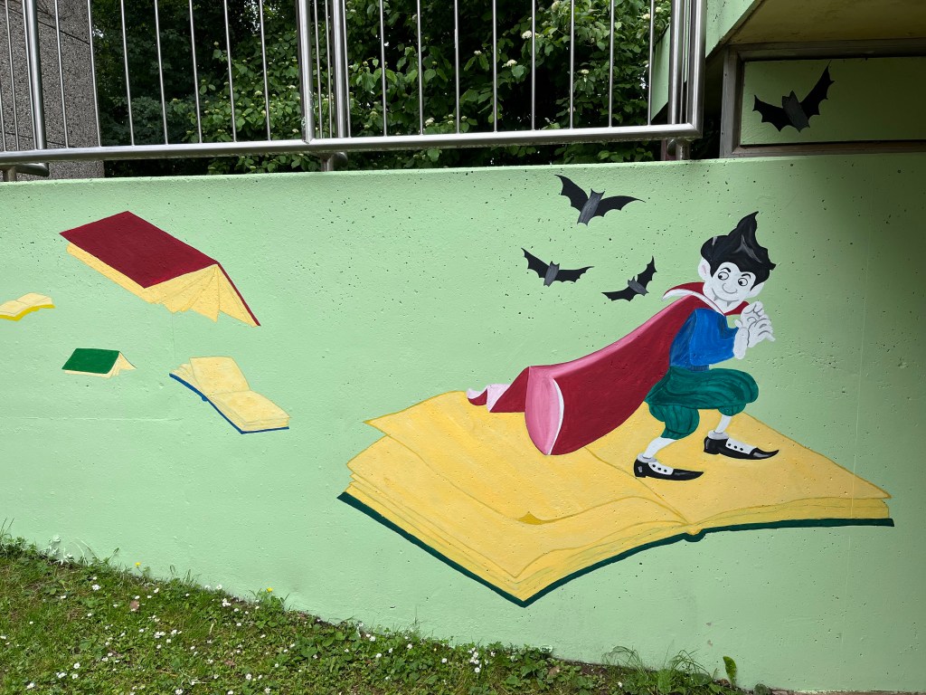 Bilder bereichern unseren Schulhof